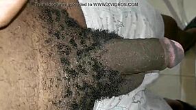 i watch arab pissing porn, so wet and naughty