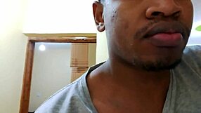 i watch arab pissing porn, so wet and naughty