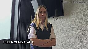 Colegiala Admits to Sucking Cock with Red Knees at Home. Her Tight Wet Pussy Moans in Doggystyle.