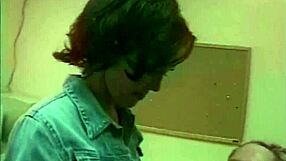 Classic Group Licks Trimmed Pussy Intensely