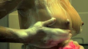 ฉากเซ็กส์เกาหลีของ Hee Jeong-i ทำให้อยากรู้เพิ่มมั้ย?