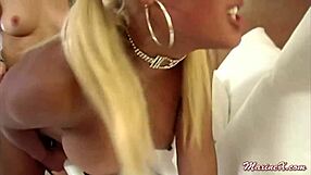 Lesbian expert Maxine X shows Ashley Fires how to squirt with toys