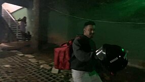 Novinha Fucks Motoboy In Panties After Delivery!