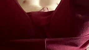 Pornstar twink chats about jerking off to his own pov video