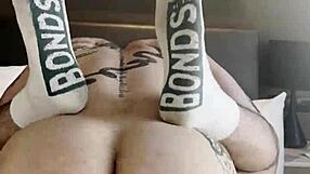 Ta mali medved je prišel k meni domov in prosil za nekaj