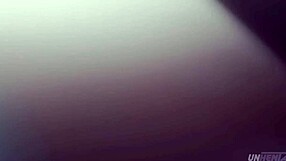 Moja maćeha ulazi u tuš sa mnom - HENTAI NECENZURISANO!