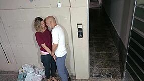 老师，想偷偷在学校后面勾引你的学生吗？