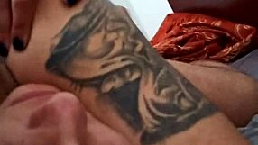 Morena enjoys a relaxing anal session