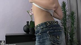 Cutiesgalore presents sasha in a cute teen solo session