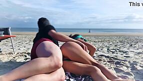 สาวใหญ่เซอร์ไพรส์โดนแตกในทางประตูหลังที่ชายหาด