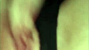 lucky stranger scores nudes from sexy amateur model joyliii