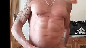 I enjoyed anal session with my plug and huge ejaculation