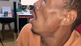 Rafael Bolt Moans Loudly as Socyal Barebacks Him Interracially