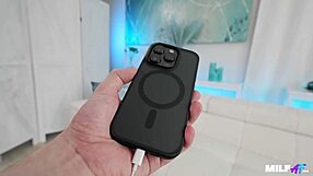 I encountered the world's hottest milf in this anime hentai.