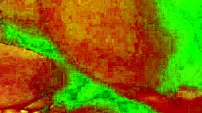 Angelg y Kuzzs follan gay interracial en Halloween con polla monstruosa