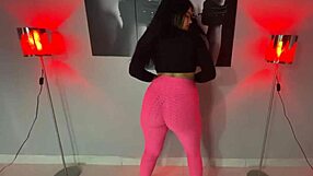 Venezuelan Whore Worships Huge Ass for Orgasm!