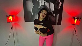 Venezuelan Whore Worships Huge Ass for Orgasm!