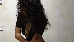 ugh, can’t decide what to wear to uni… last time my prof got me in the classroom!