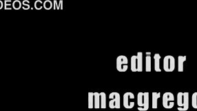 Milf indefensa eyacula con un dildo en su coño apretado y mojado