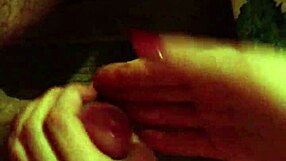 Лучшая комбо дрочка руками, ногами и туфлями с любительским фетишем