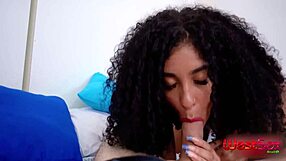 Älä koske pilluuni mutta nuole ja tule syvälle valtavaan perseeni tänään