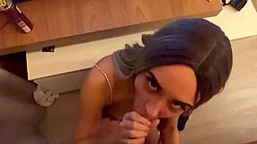 magrinha eagerly sucks big cock while getting ass wet in bareback