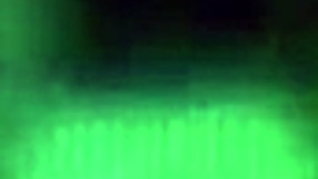 ממלוא המלון לחדר: מכה רטובה ומזרקת זרע חמה