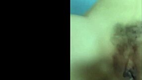 印尼Bokep幸运男狠肏绝美亚洲妹，激情爆屏