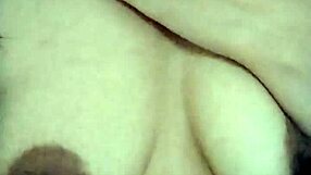 tocándome en la sala de mi abuela