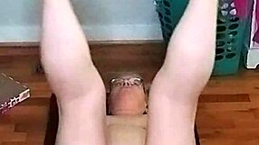 Watch her yoga tits!