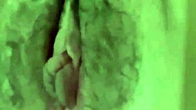 hungry for cock 😏