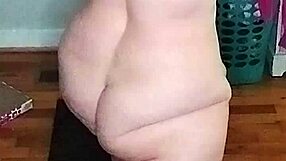 Watch her yoga tits!