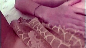 イタリア美女のアソコをオモチャでめちゃくちゃに！