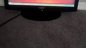 The SPYRO 3 SHOWER scene unfolds with bathing action.