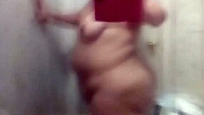 My girlfriend Tonya shows off big hairy ass in homemade clip