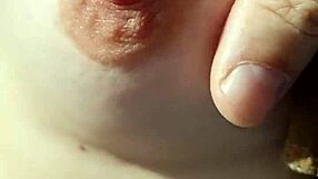 I Notice Braless Nipple In Amateur Setting