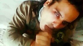 Girlfriend gives deep oral on balcony