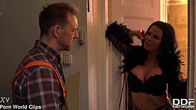 Indian milf feels deep desires in double anal penetration