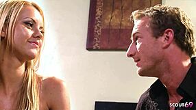 Modelo fitness con culito 18+ y tetas grandes follada duro antes de facial en casting