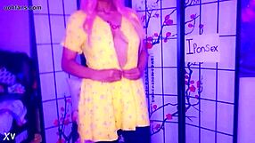 Amateur Ebony African Teen Flaunts Sexy Body for Horny Fans