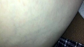 Маленькая девушка ночует, получает глубокий кремпай от отчима в POV!