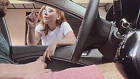 สาวร้อนรูดควยบนถนนสาธารณะ