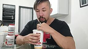 Milf Eating the Biggest Burger King in X Videos Detailed Scene