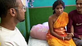 Desi-kone delt av mann i hard kjerne creampie