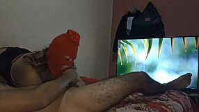 Mature amateur with big tits and ass surprises with her lovemaking skills