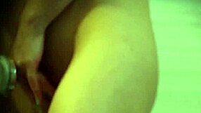 Spying Through Keyhole! Quarantine Stepsister Hides in Bathroom for Orgasm!