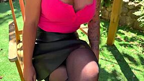 Ava, maseuza tantrică iubește fututul în doggy dur cu țâțe mari naturale