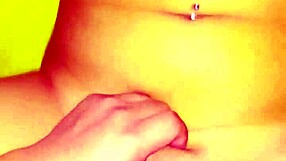 Termino follando con chica infiel que conocí en centro comercial audio en español!