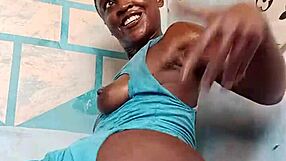 The sexiest ebony woman from Ghana performs a softcore solo
