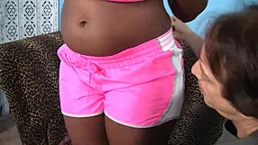 Ebony BBW Enjoys Quickie Sex with Wet Pussy Orgasm